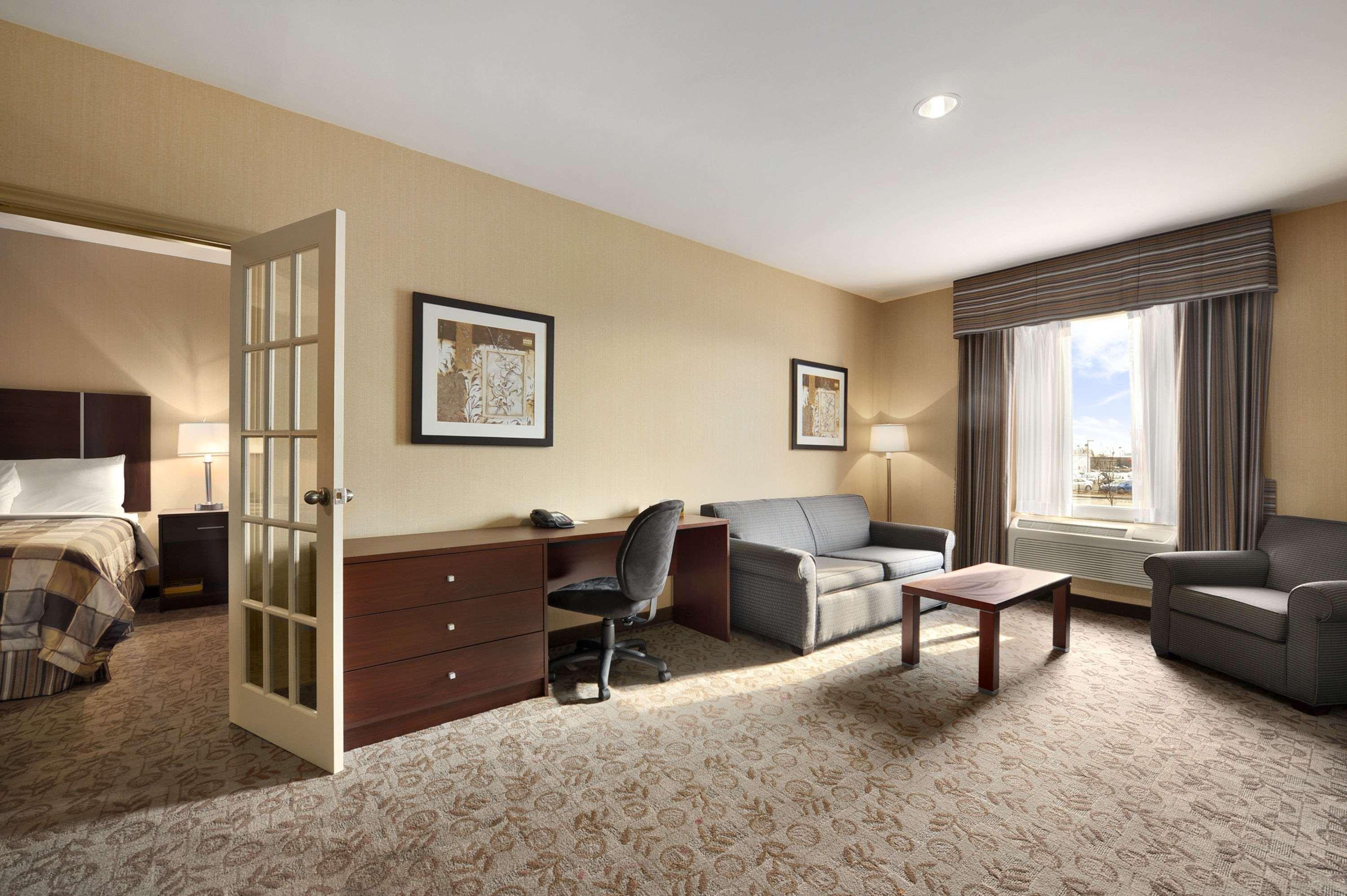 Days Inn By Wyndham Brampton Kültér fotó