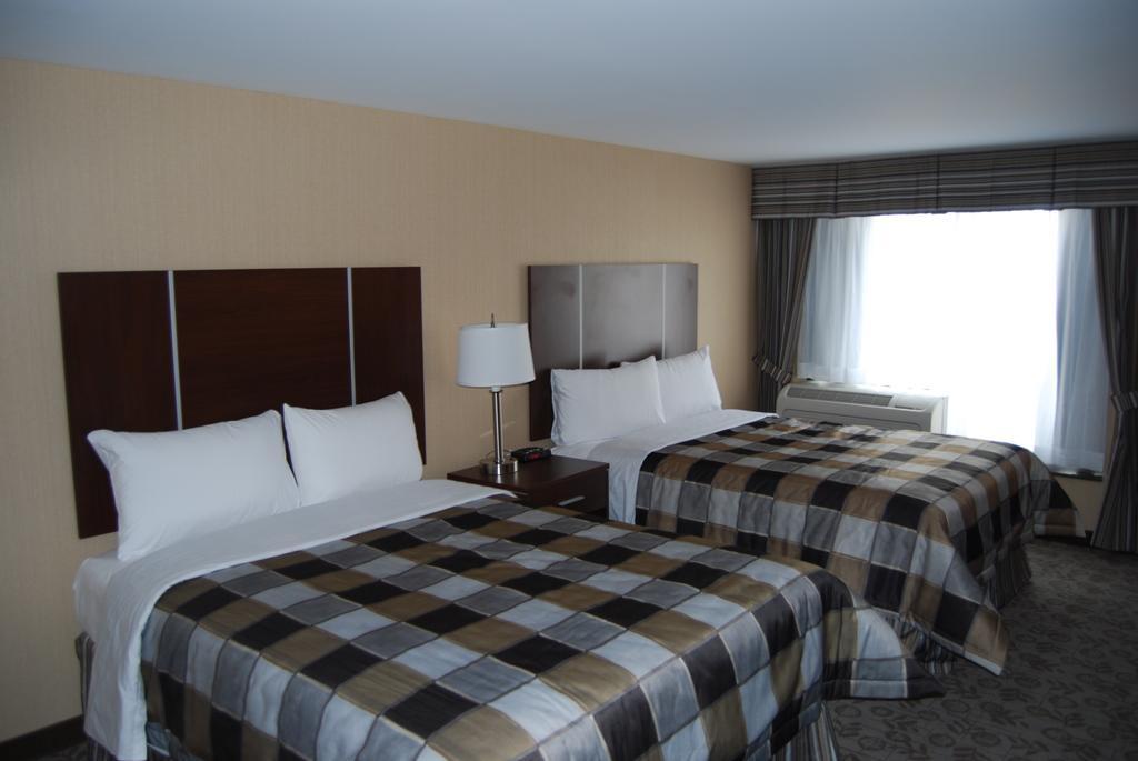Days Inn By Wyndham Brampton Kültér fotó