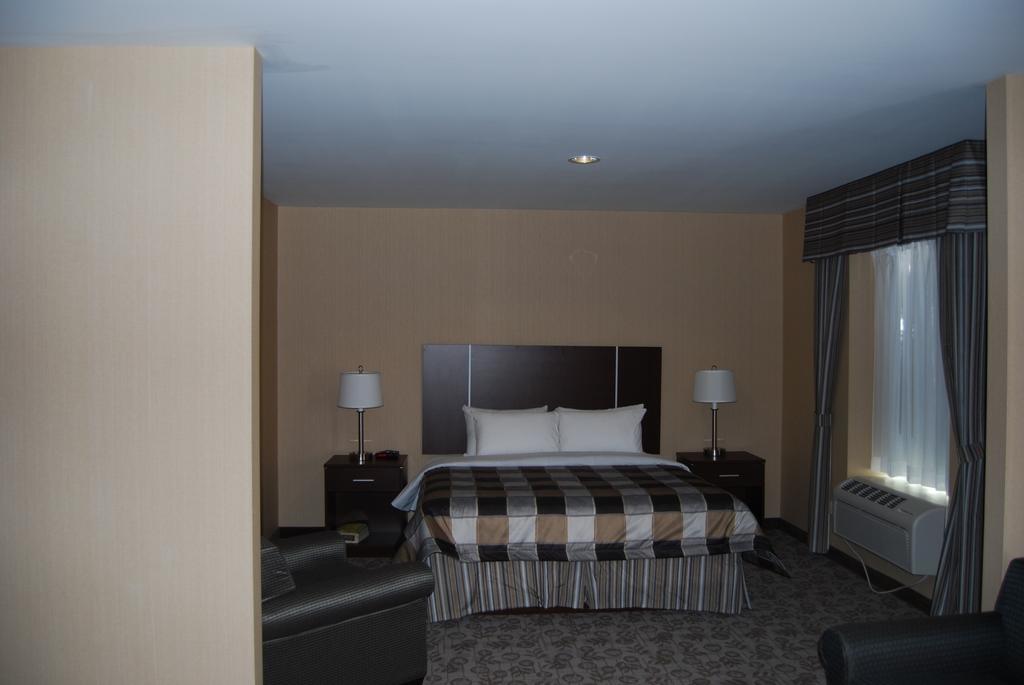 Days Inn By Wyndham Brampton Kültér fotó