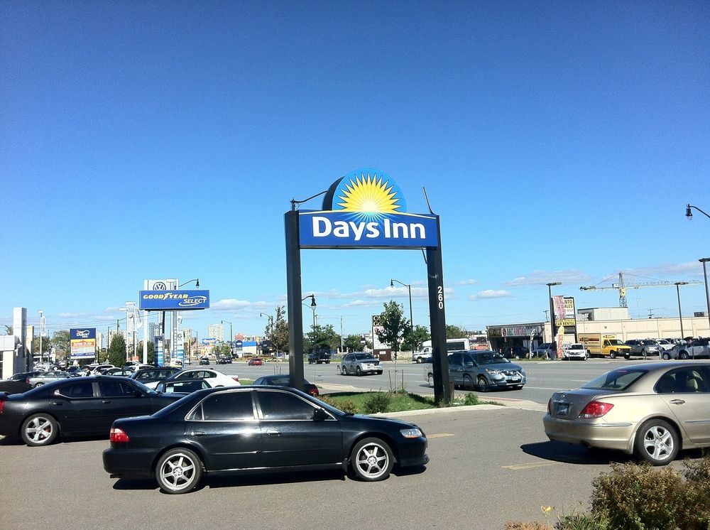 Days Inn By Wyndham Brampton Kültér fotó